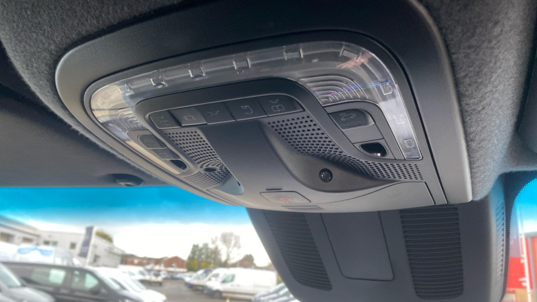 Mercedes-Benz Sprinter 315Cdi L2 Diesel Rwd 3.5t H2 Select Van